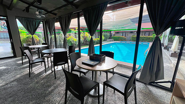 Room size 7.00 x 2.50 meters.<br>The use of Karaoke Room is PHP 300.00 per hour.